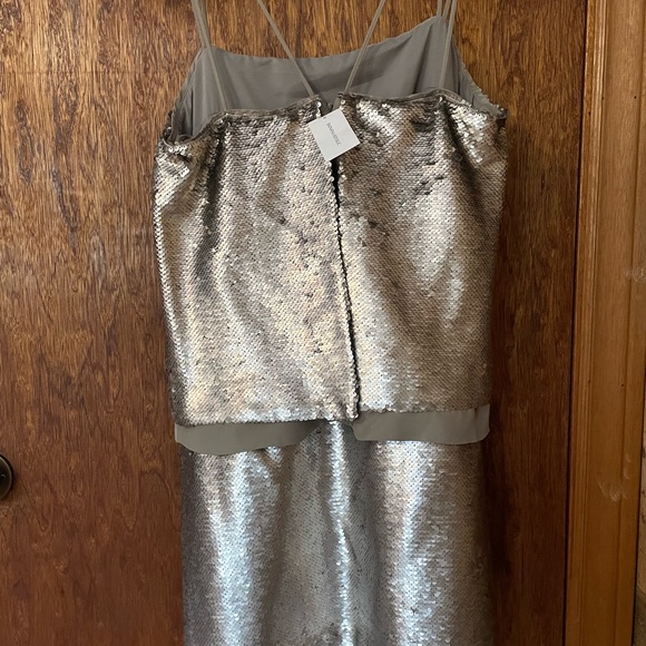 Banana Republic Sequin Dress- Size 4 NWT - Picture 5 of 5